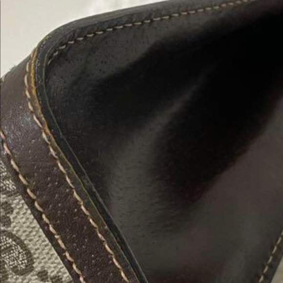 Vintage Gucci Pouch - Picture 11 of 17